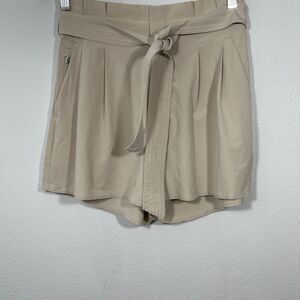 Athleta Shorts‎ Womens 6 Beige Skyline Paperbag Tie High Waisted Minimalist
